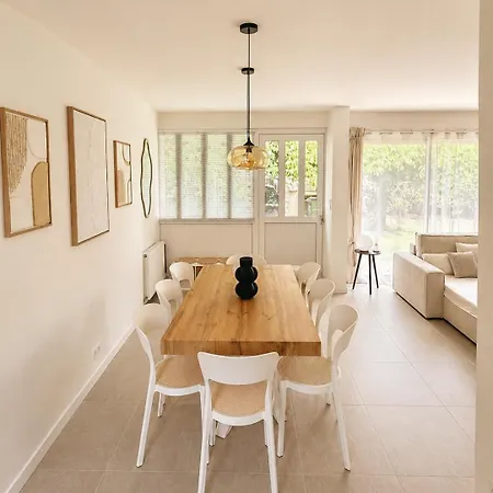 La Merveille D'alice With Garden And Swimming Pool Villa